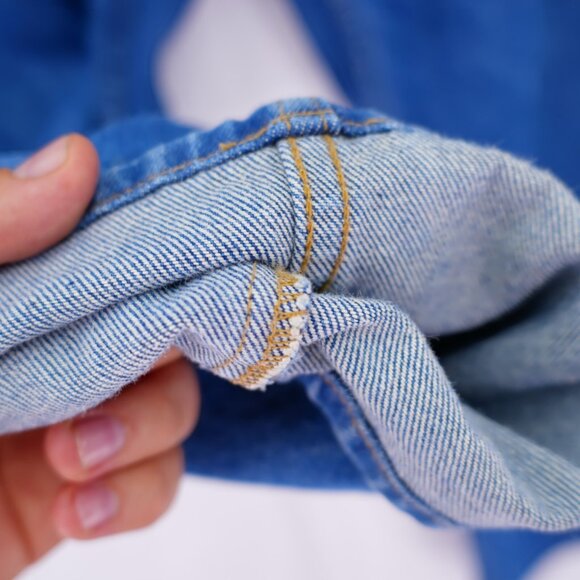 L.L. Bean Classic Fit Blue Denim High Rise Jeans 44 / 29 Tagged 44 / 30 - Picture 4 of 9